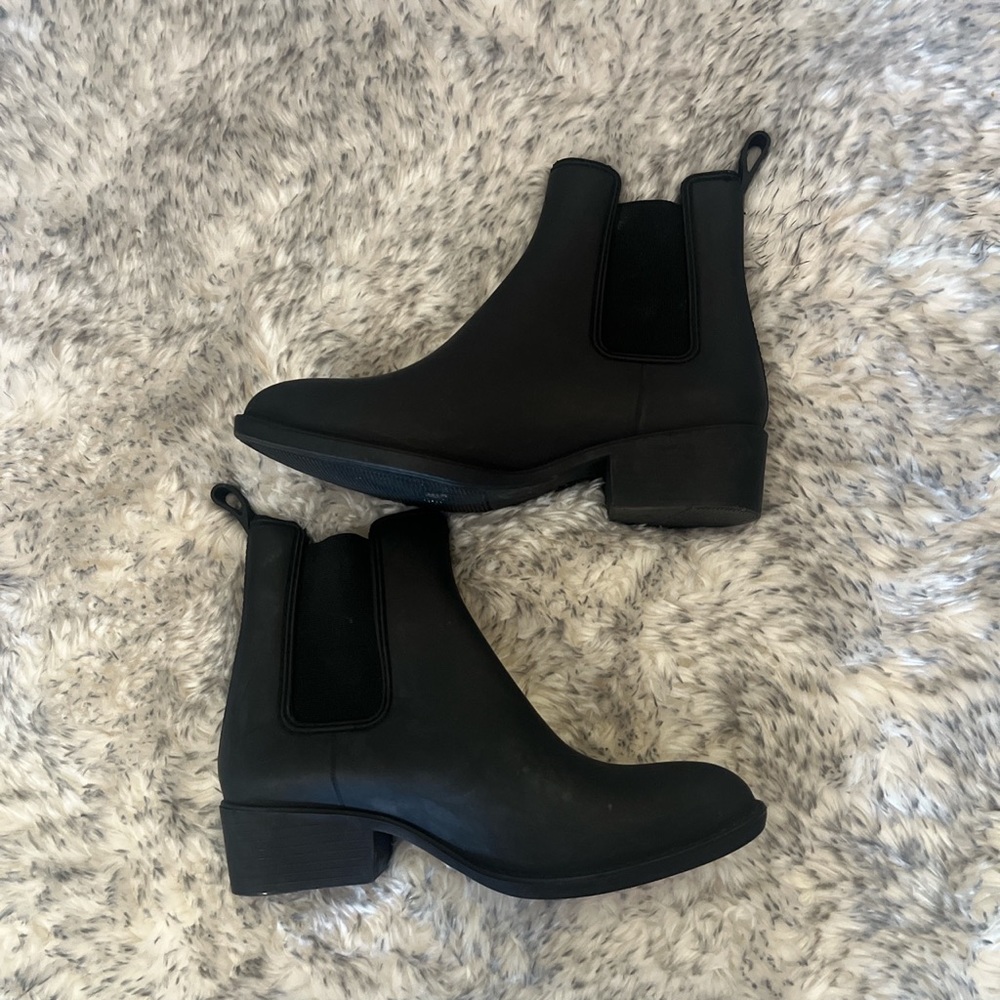 Jeffrey Campbell black booties